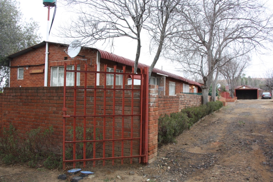11 Bedroom Property for Sale in Dewetsdorp Free State